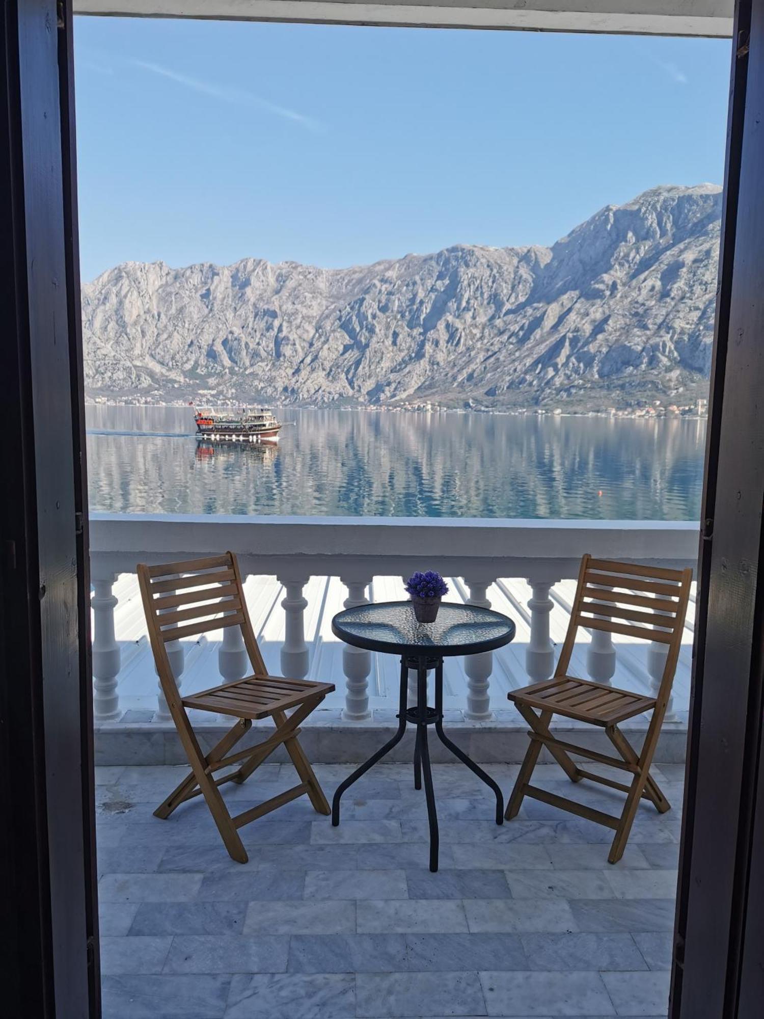 Apartments Popovic Kotor Zimmer foto